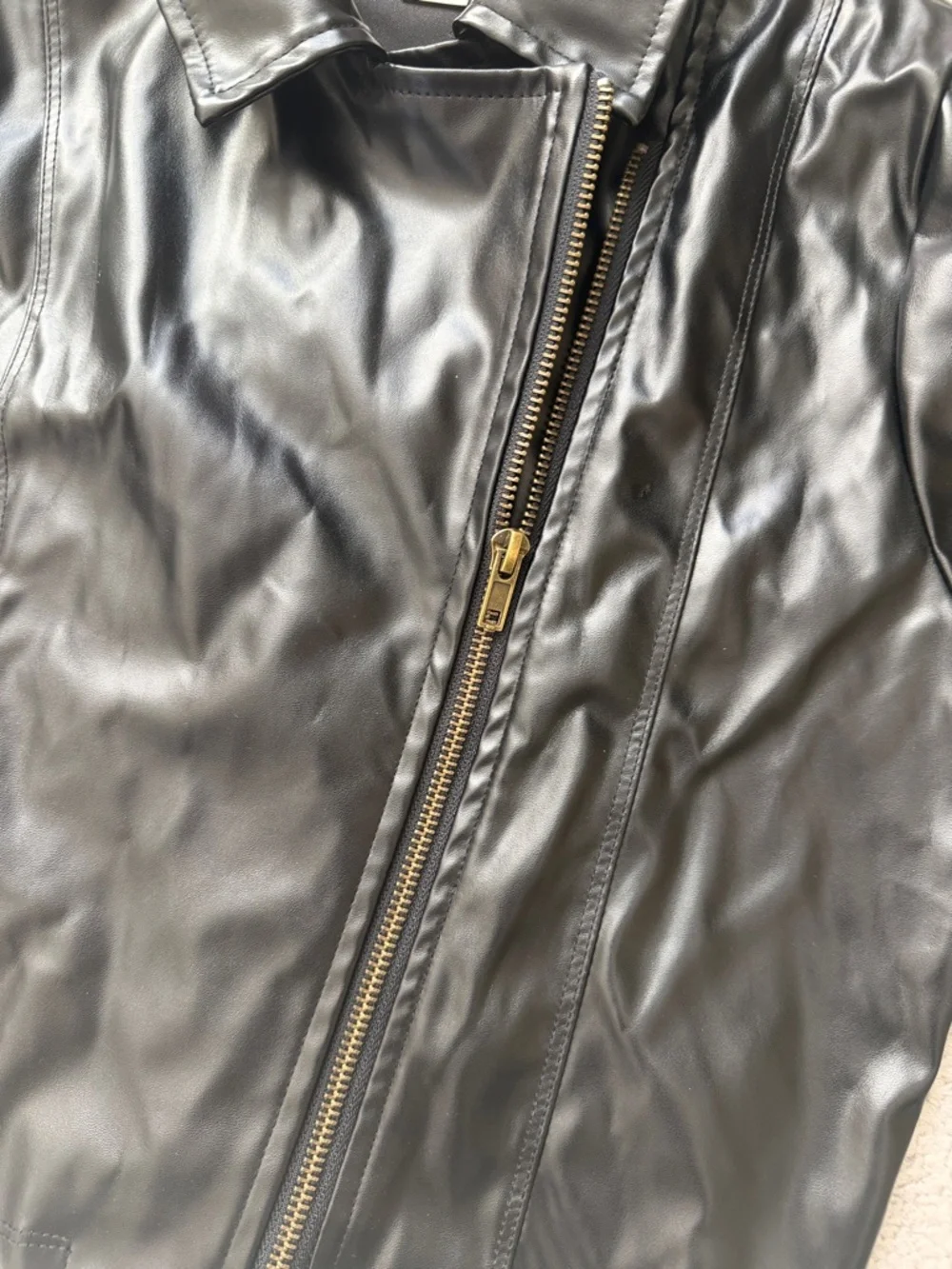 Knitworks Black Faux Leather Cropped Zip Jacket - size XL girls